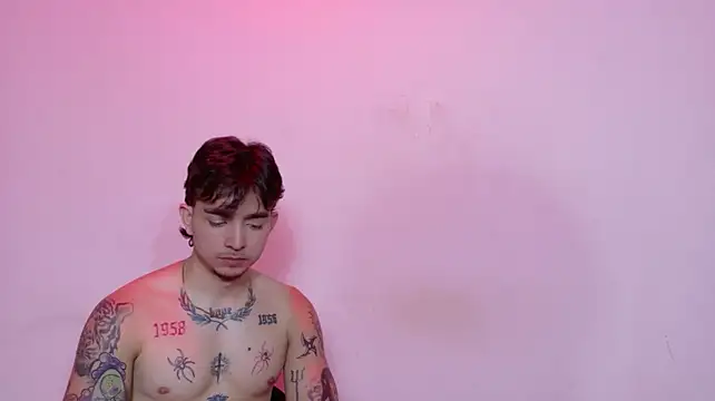 AliceandMax - SPANK HER TITS WITH WOOD X6