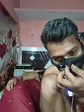 Hot_Indiancpl
