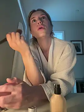 Xoxoxjenn - LT GETS SNAP + NEW NUDES