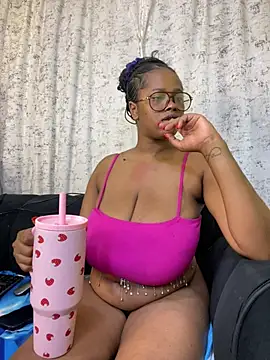 Sexy_boobs97 - let it rain