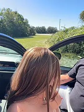 BARBIEsexyCOUPLE - Last tipper get a hot video 🥵