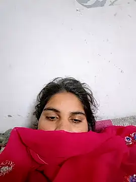 Miss_pooja_6 - Show big boobs