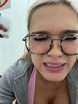 Nicoleevien - Facesitting naked holes👅💦LT=Video🎁