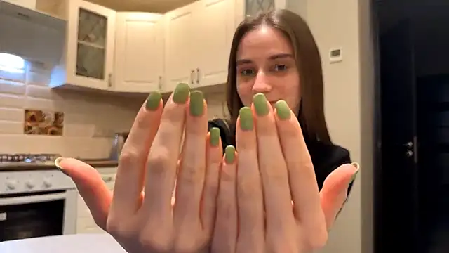 ShirleenDeming - Show Nails