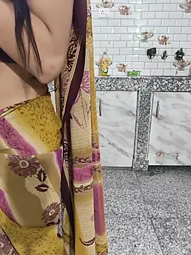 Sha-naya-Naughty - Boobs oil