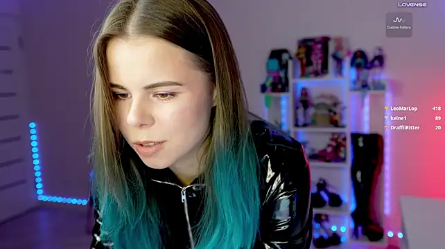 QueenAliceX - Give me pleasure