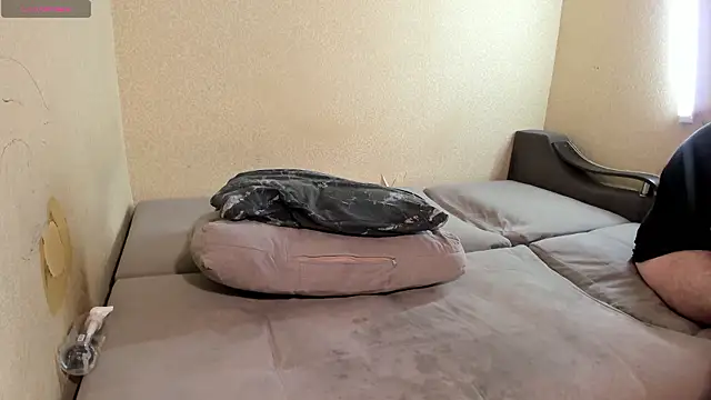 Browni_Kiss - cum show