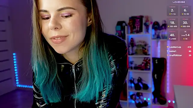 QueenAliceX - Give me pleasure