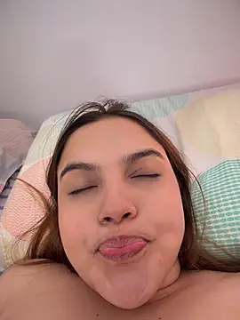 Colibri_xxx - Play pussy hidden parents