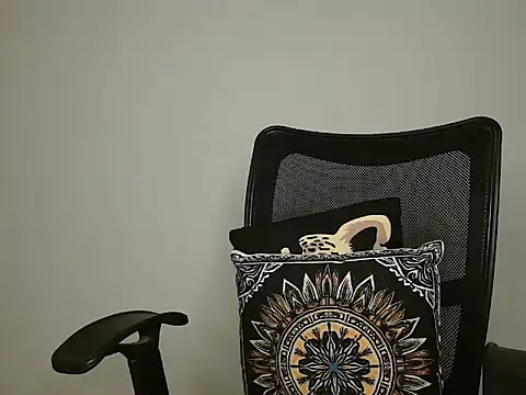 Sharon_874 - Show 🍑Ass Spank on it
