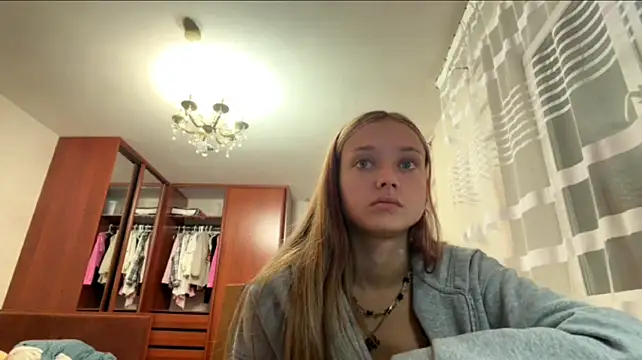 Romy_Grei - Squeeze and softly slap my boobs