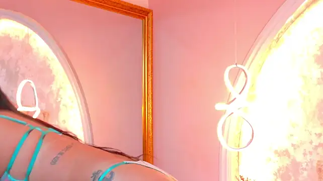 JasmineRhodes - taste boobs