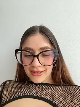 ZaraCarterX - FINGERING PUSSY STANDING
