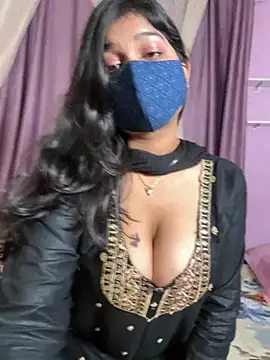 Lisa_afreen - Last tipper name on boobs