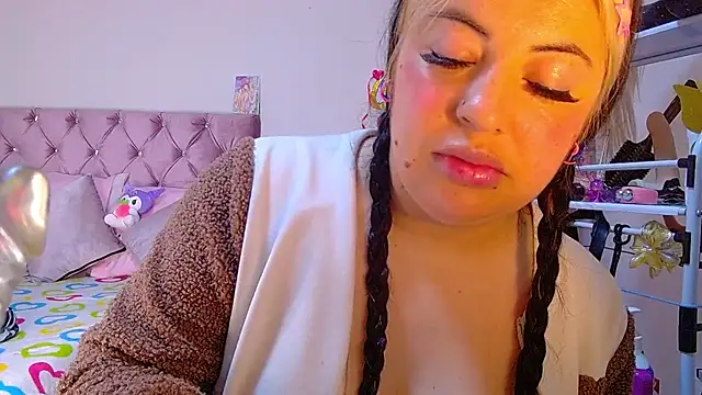 Lanaqueen699 - ASS NDAKED , DANCE ASS NAUGHTY