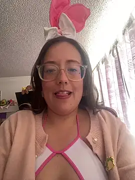 I_Am_BellyRose - A cute bunny wants to feel excited