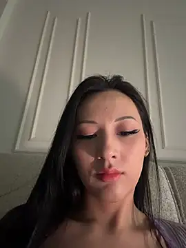 Wwasian - CLOSE UP PUSSY PLAY