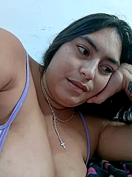 Xandra252 - Show bubiws
