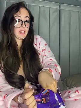 BrunetteBarbieXx_ - Sex vid, bj vid, tele