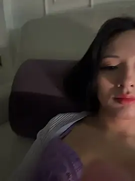 Wwasian - CLOSE UP PUSSY PLAY
