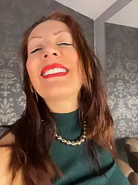 BiancaDiluchi - MASTURBATION ON YOUR FACE