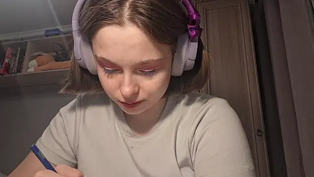 WoodPracice - Spank my little butt x5