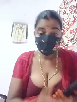 Tamilratchasii - Open boobs
