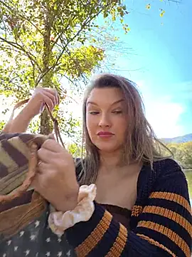 NicolePearl - Nude Public Bathroom Ticket Show