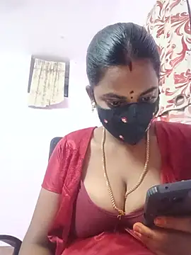 Tamilratchasii - Open boobs