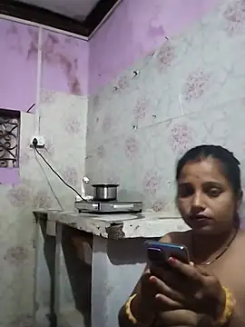 Aapki-bhabhiii - full c2c nude call with Face
