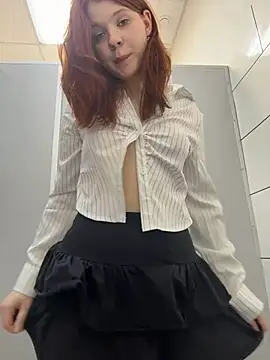 Freaky__Nikki - take off panties and hang them on urinas