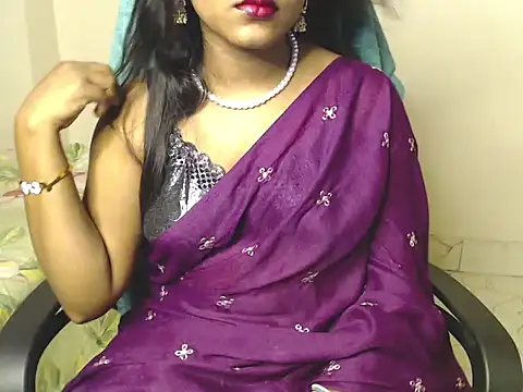 SpicyHoneey - Make Me Happy ✨💖🌹💋😘
