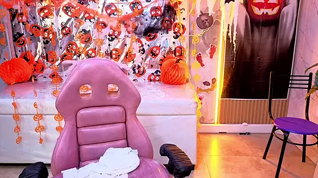 Majo_tf - SHOW BOOBS+OIL