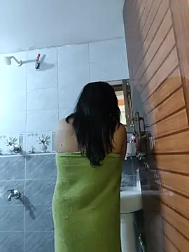 Pinky-2 - Oiling My Sexy Pussy Hole