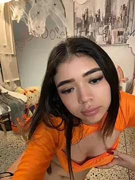 HoneyMollyX - DOGGY + FINGERING MY PUSSY & SPANK ME