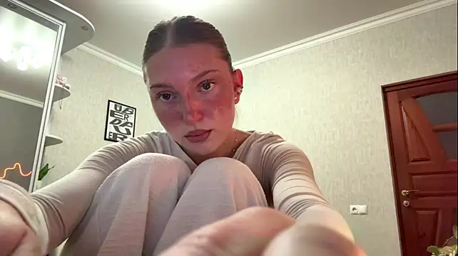 LatishaKrauel - Take off my clothes
