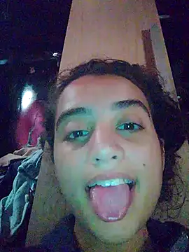 Larissa41
