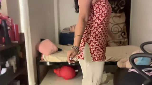 Goddess_Ariel - Candle Wax ON BOObs
