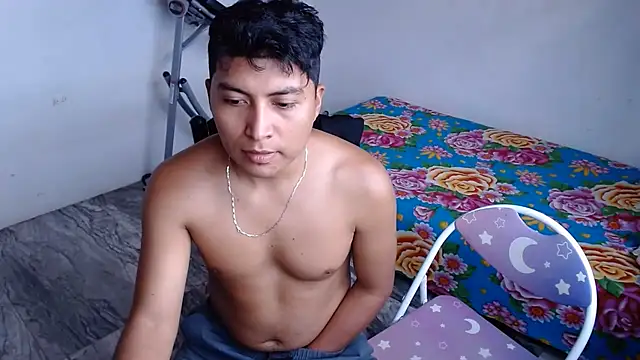 Maye_dan - show pussy and oil