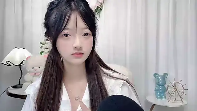 YUYU-1202 - 只要我吃的够圆就没人敢把我看扁>ᴗoಣ