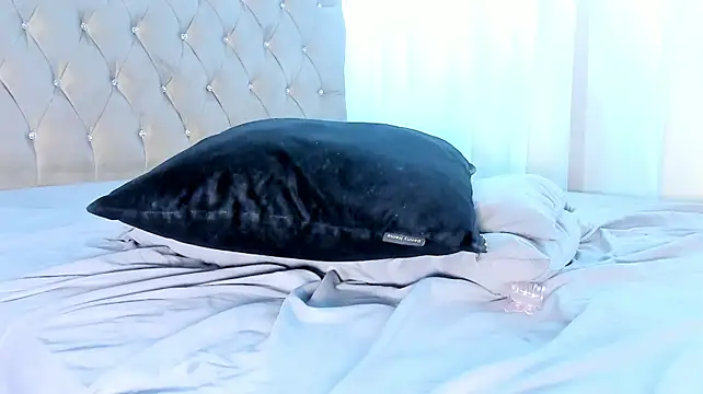 Maddyluxe - Orgasm