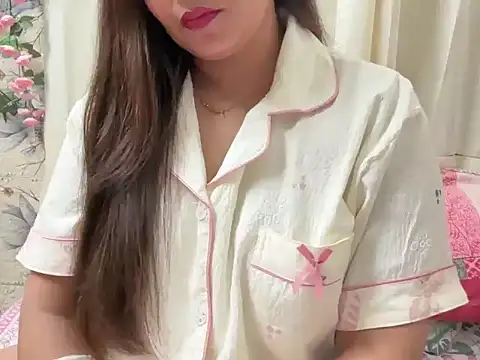 Dikshaindin - show boobs