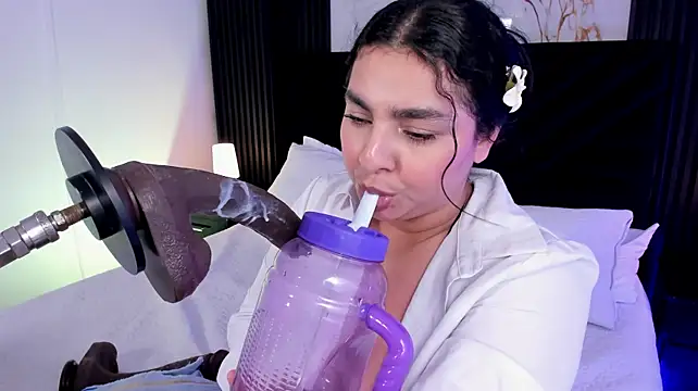 Hannasscott - Sloopy BJ with more droll on tits
