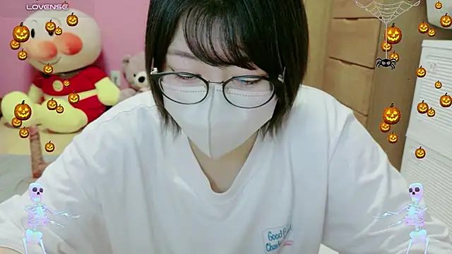 _usya_2525 - 四つん這いでじゅぼじゅぼしとく？💕︎💕︎