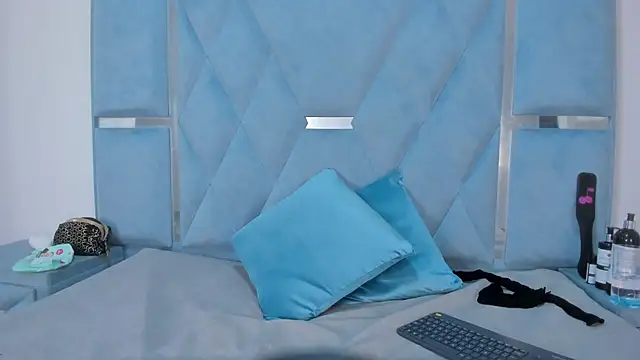 Mila_petiteasm