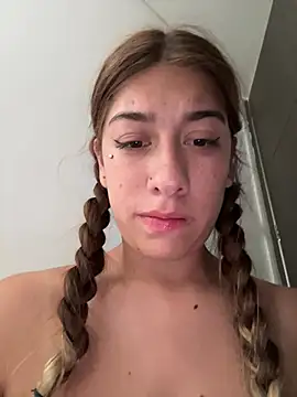 Enyeld_ruru - Suck big boobs