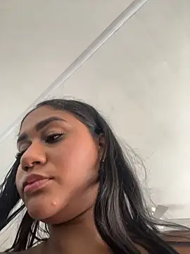 NayTorres - SHOWS TITS AND SALIVA IN PUBLIC