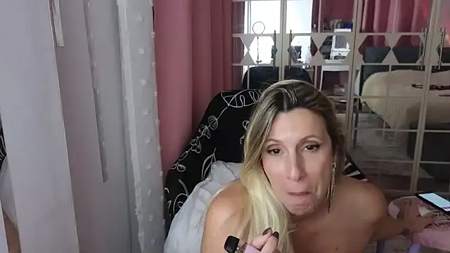 Ina_Your_Queen - 🍆 Lovense Dildo Fuck + Last Tip 🎁
