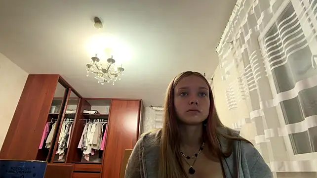 Romy_Grei - Squeeze and softly slap my boobs