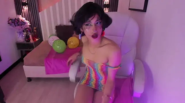 Jenay_Rosse - Tongue out + flirty look